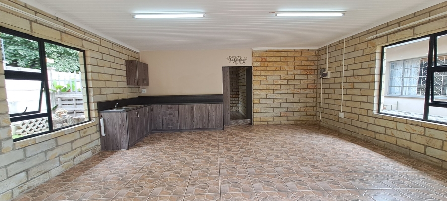 To Let 1 Bedroom Property for Rent in Staffords Hill Free State